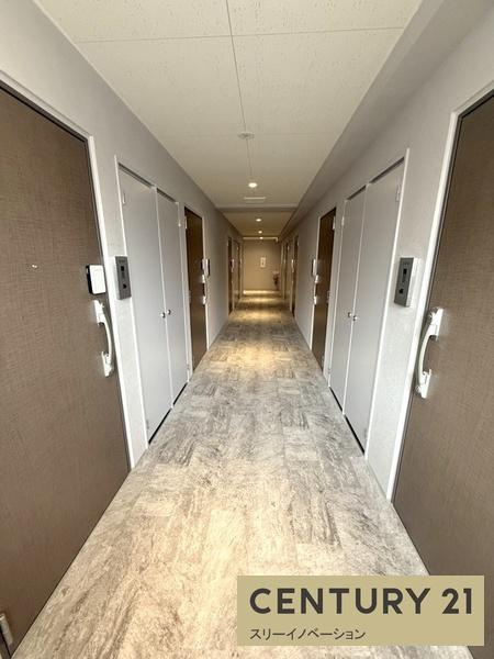 アドバンス大阪フェリーチェのその他共用部分|★屋内廊下★