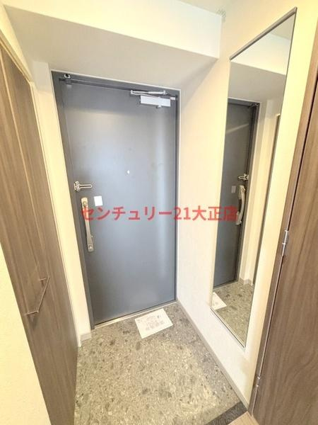 プレサンス大正フレンジ（Fタイプ）の玄関