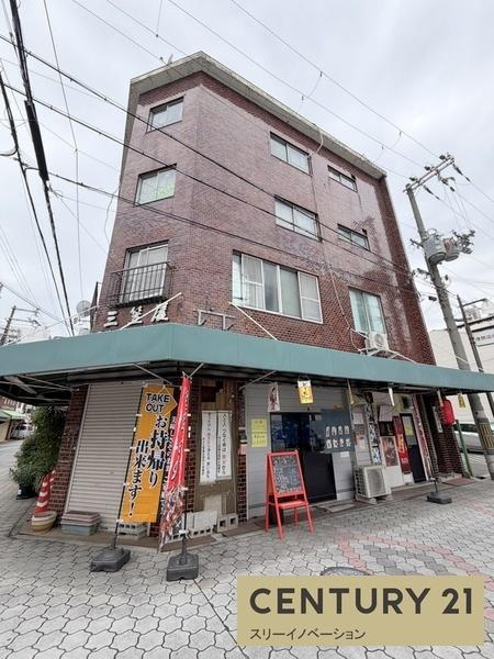 新三笠ビルの外観
