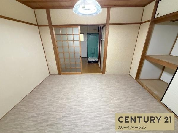 新三笠ビルの寝室