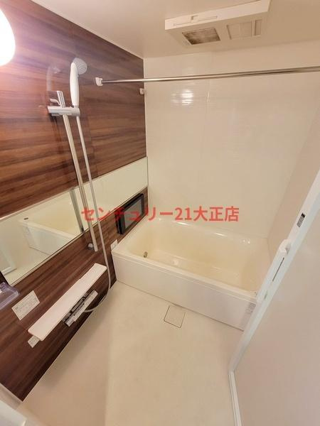 プレジオ弁天町の浴室