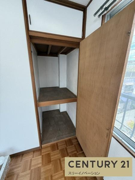 平尾4丁目中古戸建の収納