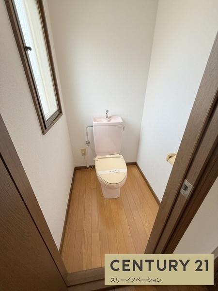 平尾4丁目中古戸建のトイレ