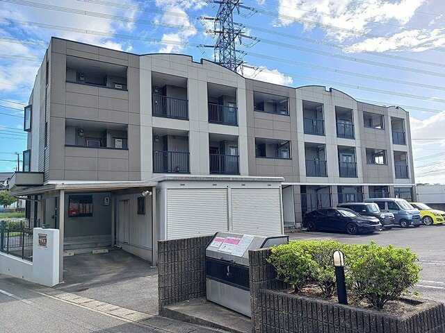 アンソレイエの外観