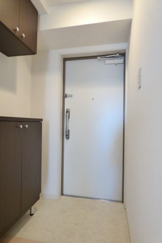 レーヴシェソワの玄関