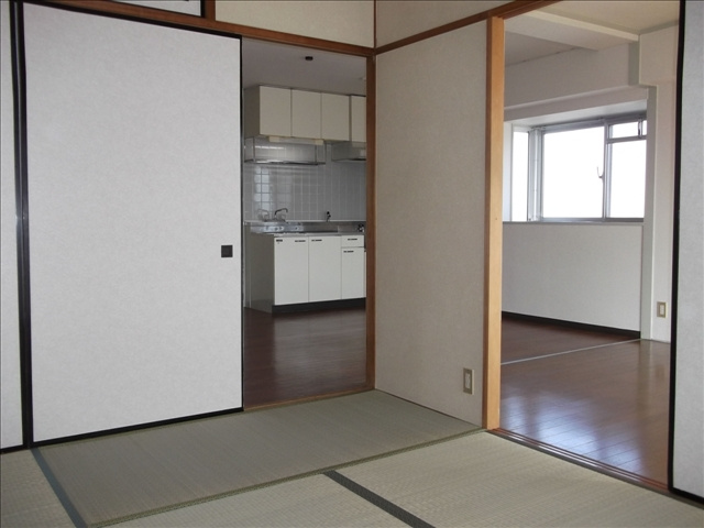 瑞和ビルの内装|和室