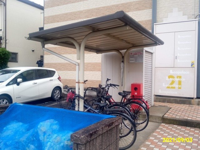 レオパレスヒラソルのその他|屋根付き駐輪場