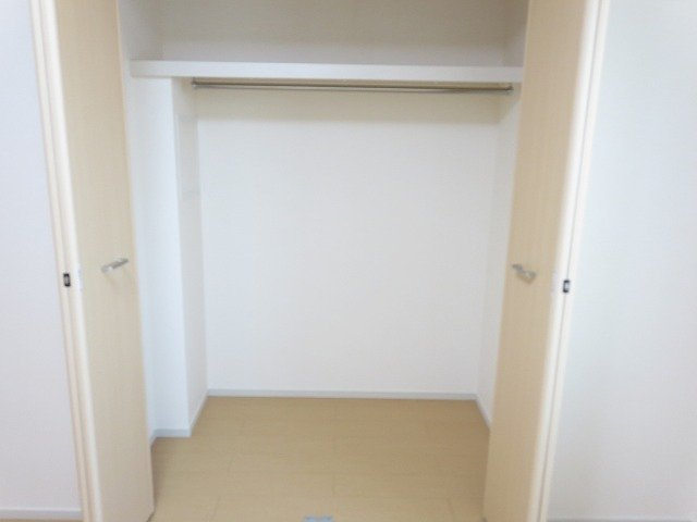 ふる～る本中山の収納