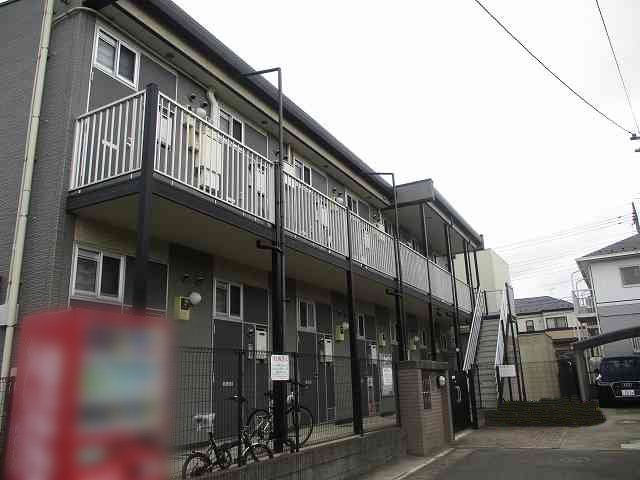 レオパレスまつど雅の外観