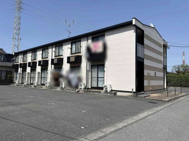 レオパレスセゾンの外観