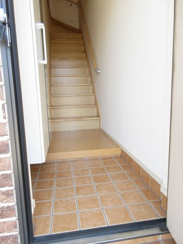 ブーゲンヒルズレイ小川Ⅰの玄関