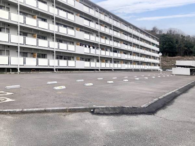【駐車場】 | ビレッジハウス備前片上2号棟 | 駐車場があります