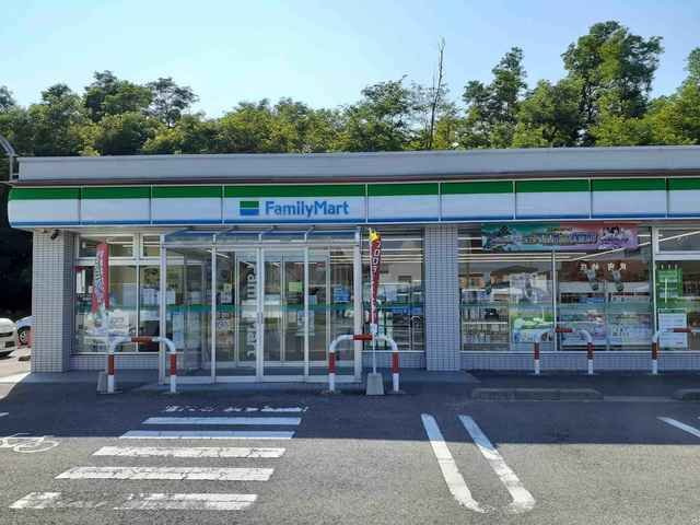 ボヤージュの周辺|ファミリーマート能代港入口店まで446m