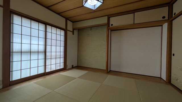 【寝室】