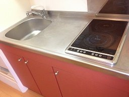 レオパレスシンメイ加須のキッチン