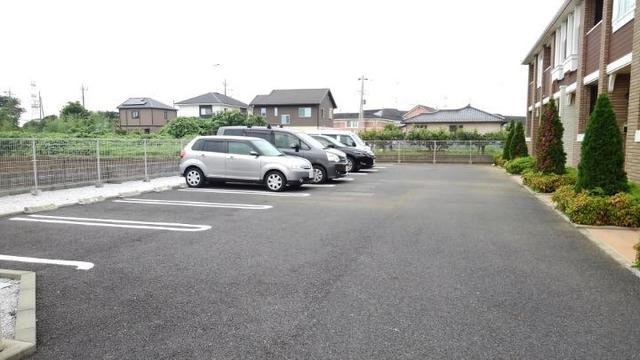 ｓｕｎｎｙ　ｐｒｅｔｔｙ　ＳＴの駐車場