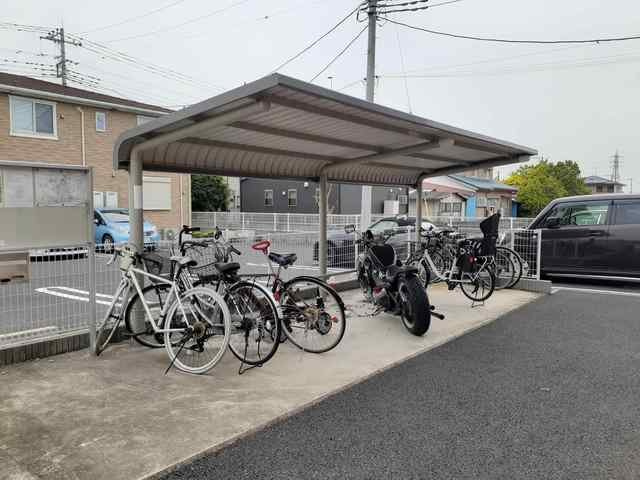 プラシードⅡの駐車場
