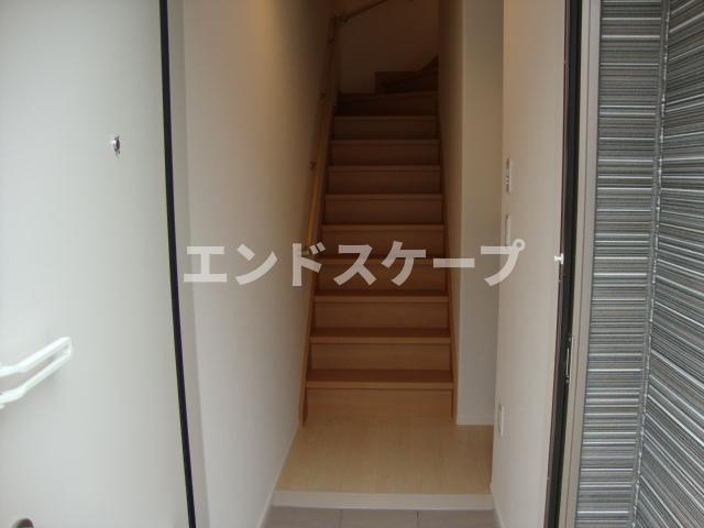 ルミナスの設備|階段
高崎、前橋のお部屋探しはエンドスケープまで！お客様の理想お聞かせ下さい♪