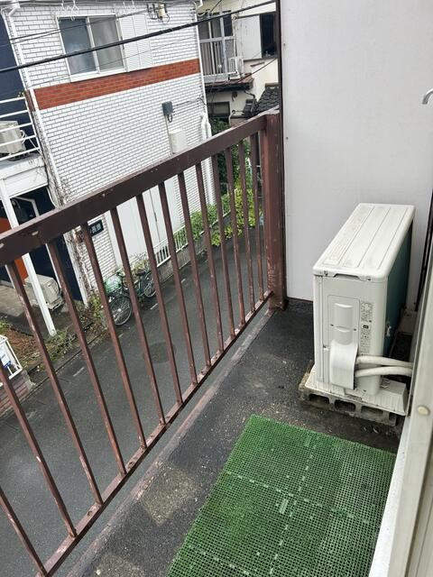 ハイホーム長瀬のバルコニー