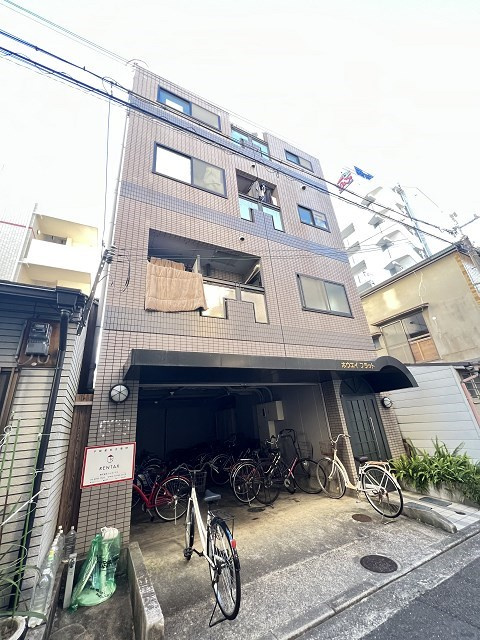 尼崎市武庫川町４丁目のアパートの外観