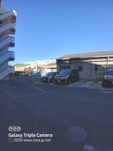 ソレイユ久保の駐車場|カースペースがあります