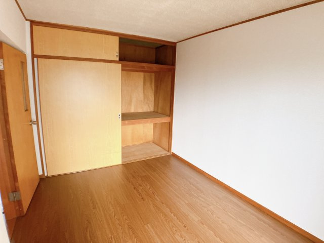 メゾン白梅の洋室