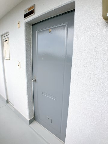 メゾン白梅の玄関