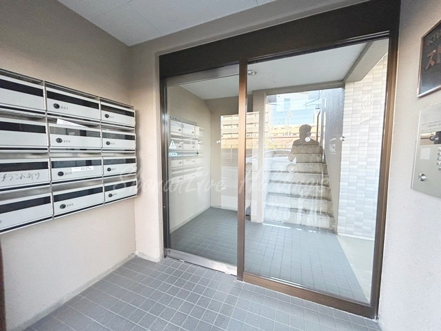 藤沢市川名１丁目の賃貸マンションのエントランス|安心のオートロック♪