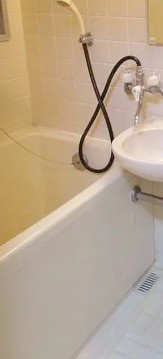 ラルーチェ杉戸Ｂ棟の浴室