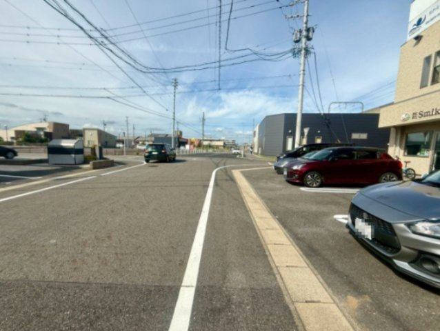 スミックスホームビルの周辺