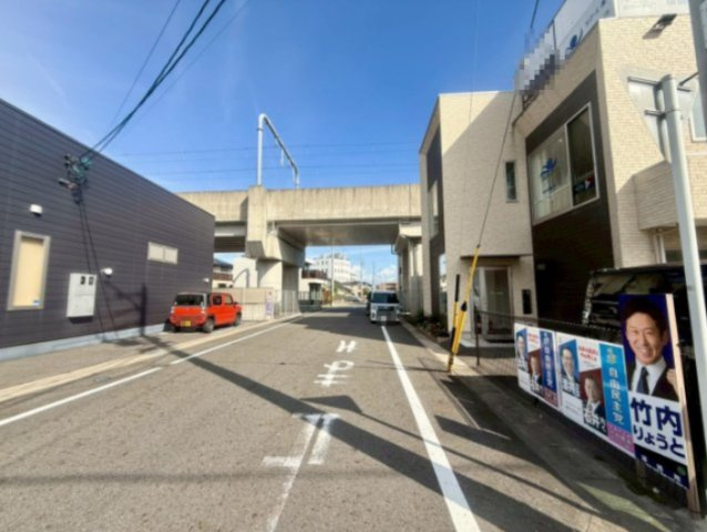 スミックスホームビルの周辺