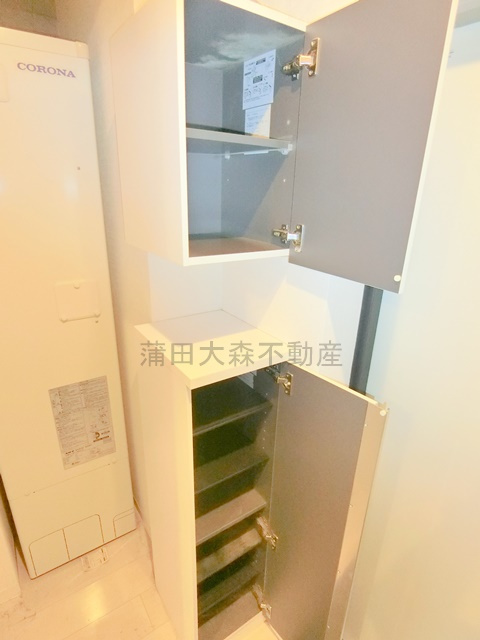 Live Flat(ライブフラット蓮沼の収納|玄関収納　シューズボックス