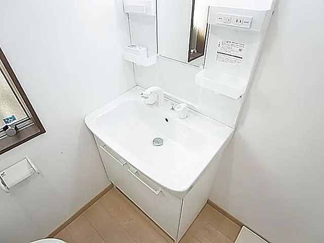 プライムコートの独立洗面台