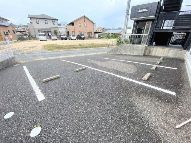 アイルーム阿久比の駐車場