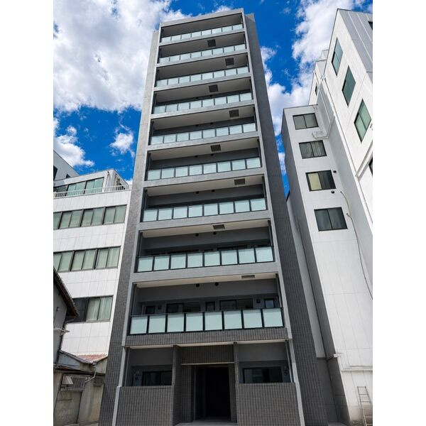 MAISON PREMIER UMEDA NORTH　豊崎東小学区のエントランス
