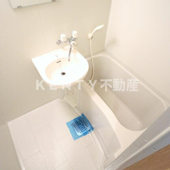 【浴室】 | シンフォニー森ヶ崎 | コンパクトで使いやすいお風呂です