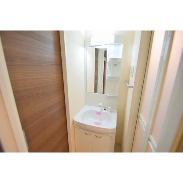 Ｌｕｘｅ鶴見の洗面所