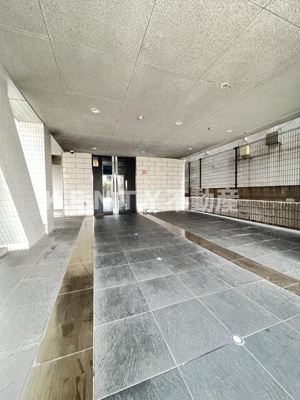 【エントランス】 | Ｖｅｒｏｎａ空港西Ｌｕｓｓｏ | エントランスです