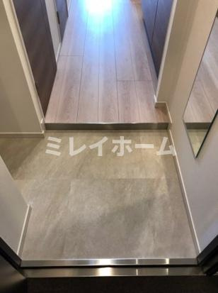 クレヴィスタ久が原の玄関