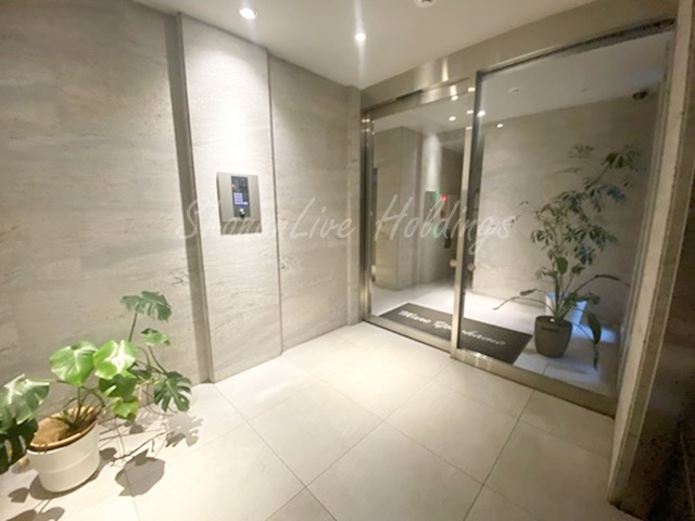 横浜市鶴見区鶴見中央５丁目の賃貸マンションのエントランス|安心のセキュリティ♪