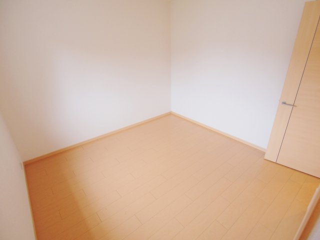 プロムナード瀬野　B棟の洋室