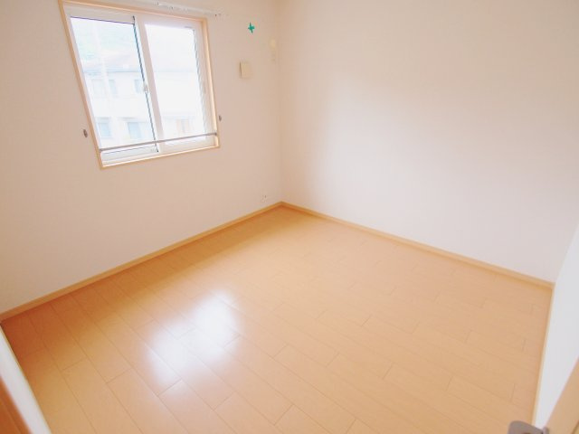 プロムナード瀬野　B棟の子供部屋