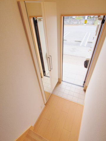 プロムナード瀬野　B棟の玄関