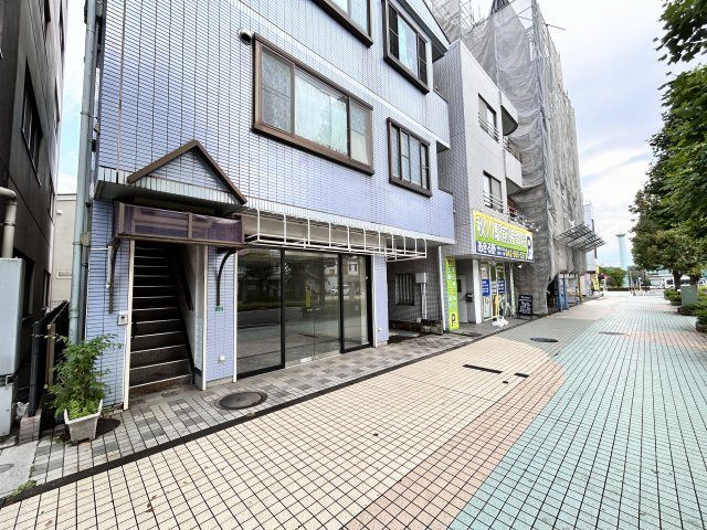 渡辺ビルの外観