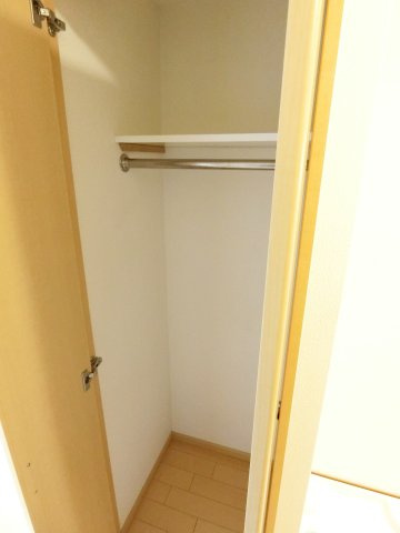 エスト茨木の収納