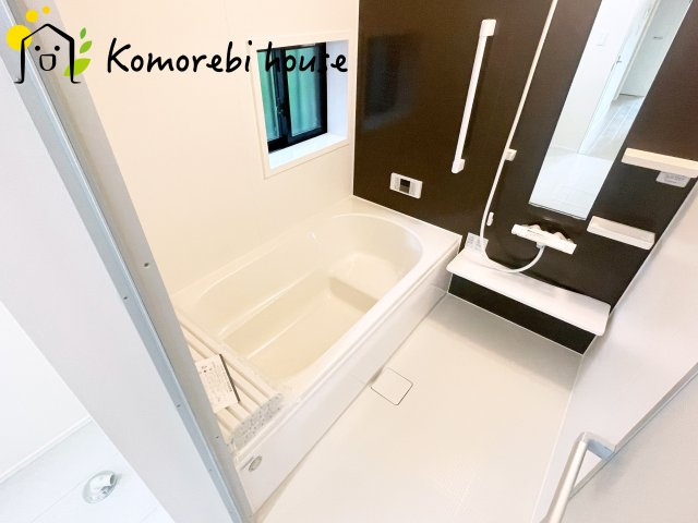 上尾市東今泉６番　新築一戸建て　ハートフルタウン　Aの浴室|お風呂で日々の疲れを落としましょう