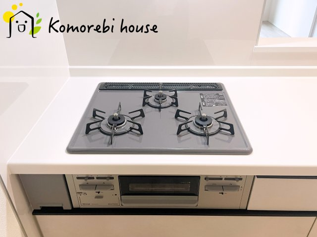 上尾市東今泉６番　新築一戸建て　ハートフルタウン　Aのキッチン|キッチンでお料理をお楽しみください