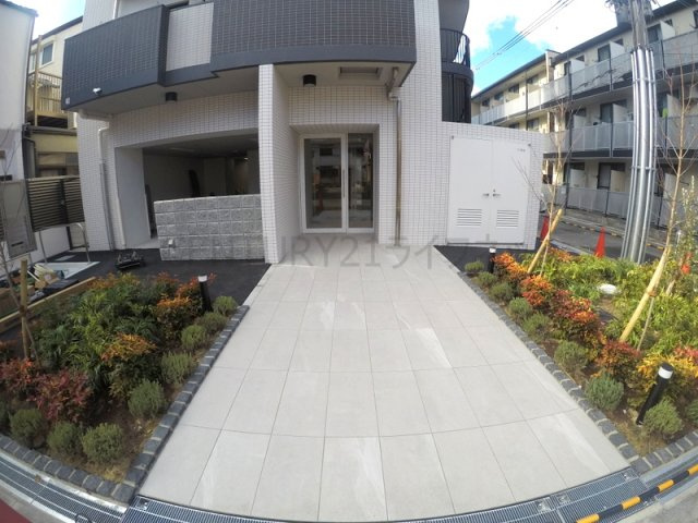 【エントランス】 | メインステージ大阪ノースゲート1