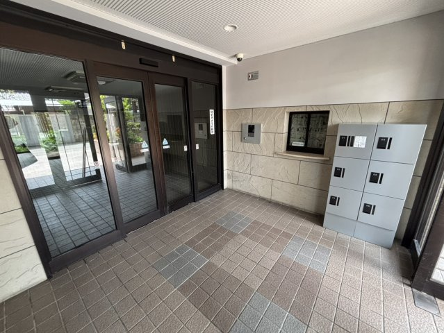 【エントランス】 | エクレールイースト西新