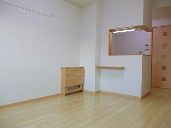 クレール姫路の居間・リビング
